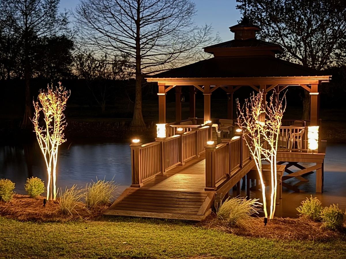 Superscapes landscape lighting on a lakeside gazebo